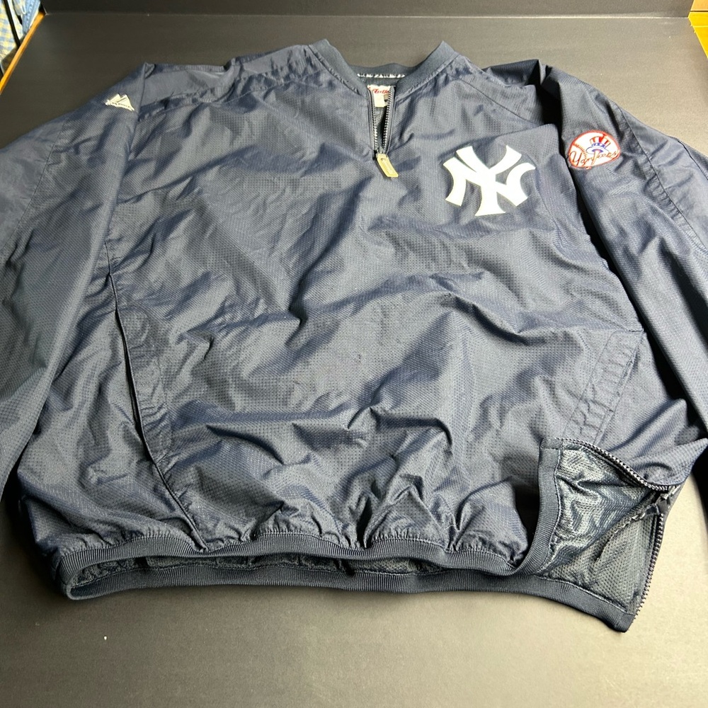 Majestic Navy New York Yankees Jacket, size‎ Large